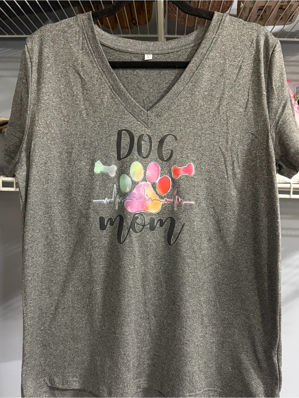 Dog Mom V-Neck Tee with Multicolor Paw Graphic - Gray